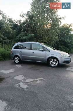 Мінівен Opel Zafira 2006 в Чернігові