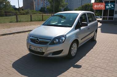 Минивэн Opel Zafira 2009 в Черкассах