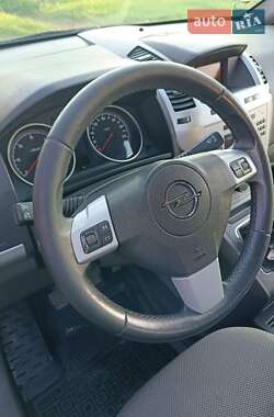 Мінівен Opel Zafira 2010 в 