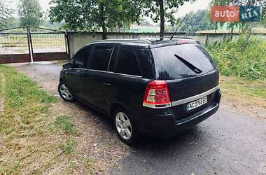 Минивэн Opel Zafira 2007 в 