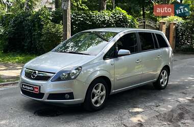 Мінівен Opel Zafira 2005 в Києві