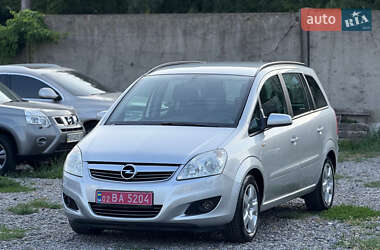 Минивэн Opel Zafira 2008 в Виннице