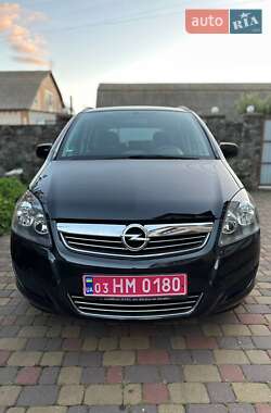 Минивэн Opel Zafira 2013 в Виннице