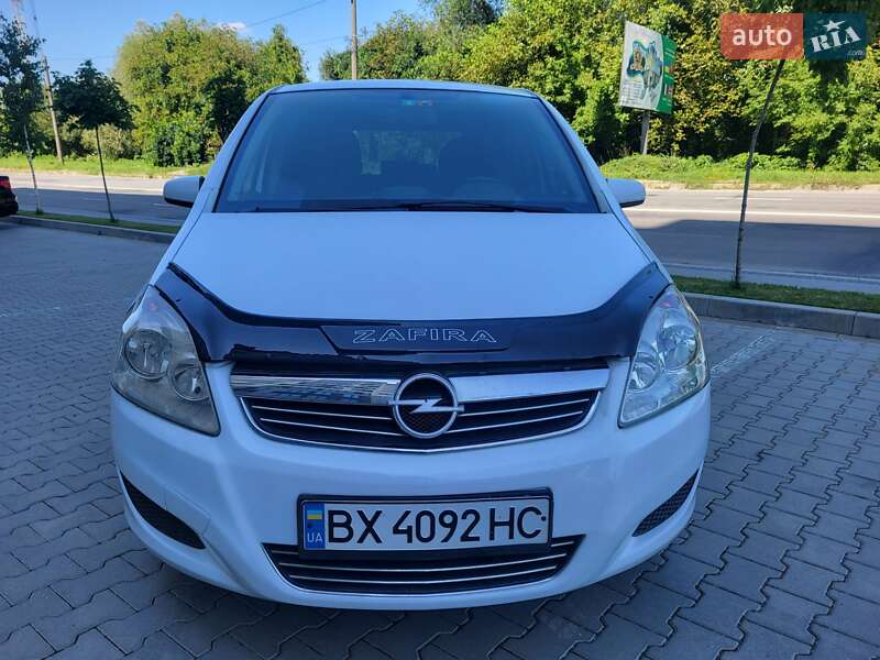 Мінівен Opel Zafira 2008 в Хмельницькому