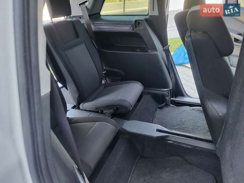 Мінівен Opel Zafira 2008 в Хмельницькому