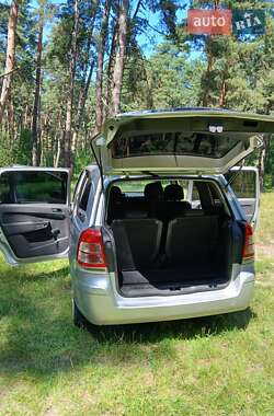 Минивэн Opel Zafira 2008 в Львове