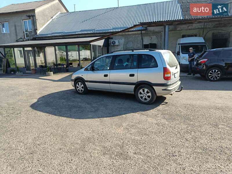 Минивэн Opel Zafira 1999 в Рудки