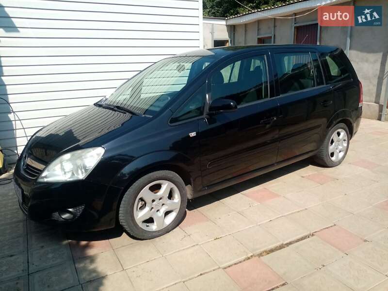 Мінівен Opel Zafira 2008 в Бердичеві