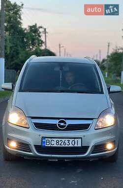 Минивэн Opel Zafira 2006 в Буске