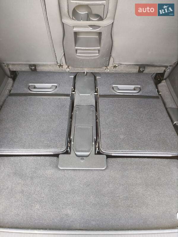 Мінівен Opel Zafira 2011 в Дрогобичі