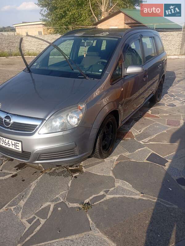 Мінівен Opel Zafira 2006 в Фастові