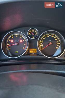 Мінівен Opel Zafira 2011 в 