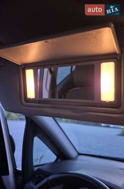 Мінівен Opel Zafira 2011 в 