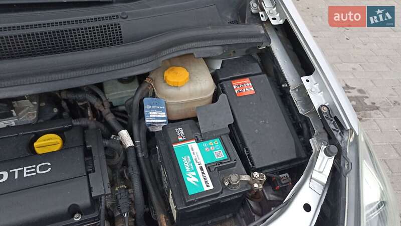 Мінівен Opel Zafira 2007 в Шишаках