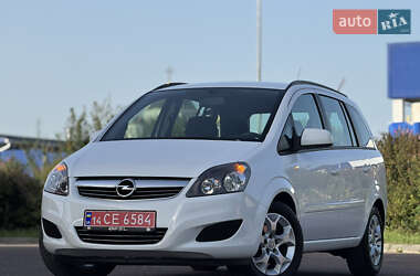 Минивэн Opel Zafira 2013 в Дрогобыче
