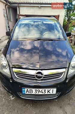 Минивэн Opel Zafira 2012 в Браиловом