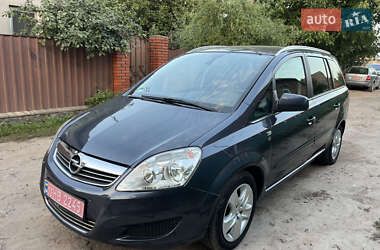 Мінівен Opel Zafira 2010 в Охтирці