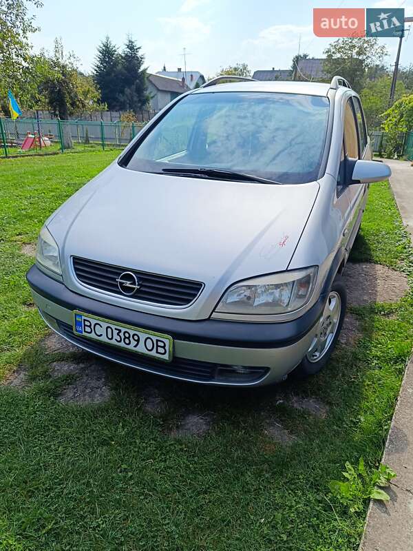 Opel Zafira 2000