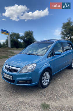 Минивэн Opel Zafira 2006 в Ямполе