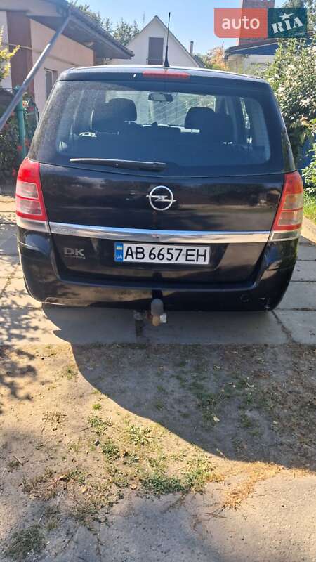 Минивэн Opel Zafira 2008 в Гнивани