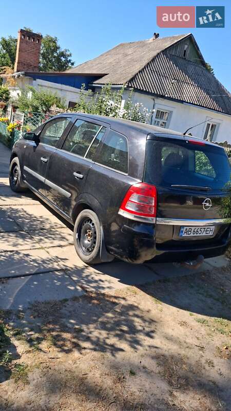 Минивэн Opel Zafira 2008 в Гнивани