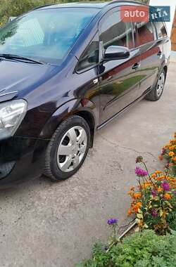 Opel Zafira 2008
