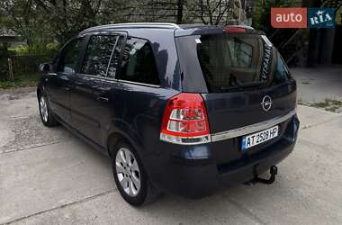 Мінівен Opel Zafira 2008 в Надвірній