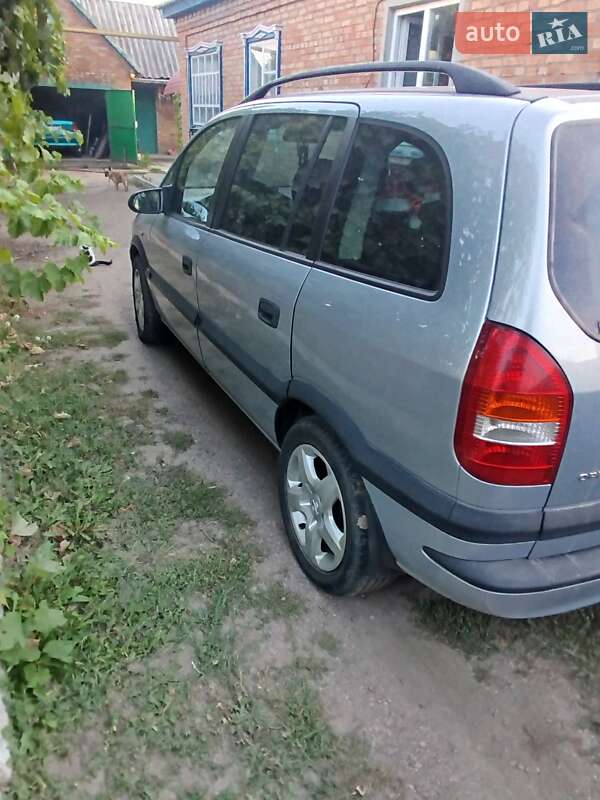 Мінівен Opel Zafira 2001 в Знам'янці фото 5 Мінівен Opel Zafira 2001 в Знам'янці