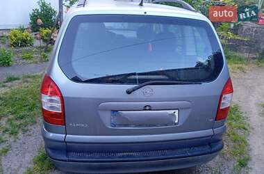 Минивэн Opel Zafira 2004 в 