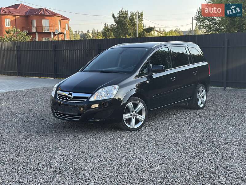 Минивэн Opel Zafira 2009 в Коростене фото 12 Минивэн Opel Zafira 2009 в Коростене