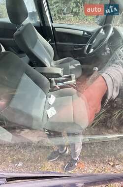 Минивэн Opel Zafira 2008 в 