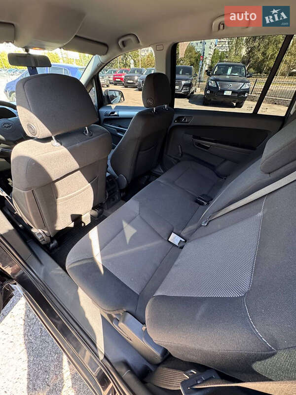 Минивэн Opel Zafira 2011 в Запорожье фото 12 Минивэн Opel Zafira 2011 в Запорожье