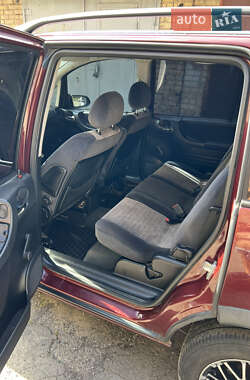 Минивэн Opel Zafira 2002 в 