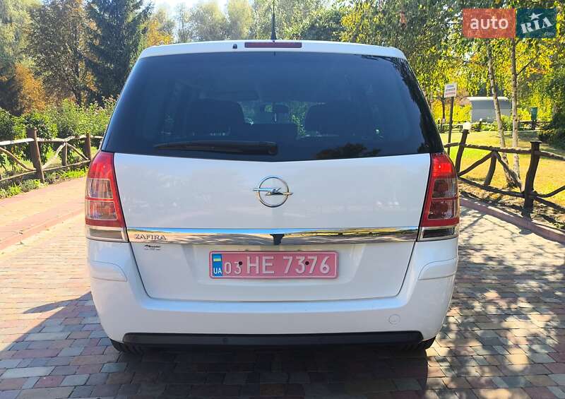 Минивэн Opel Zafira 2011 в Миргороде