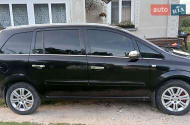 Минивэн Opel Zafira 2008 в 