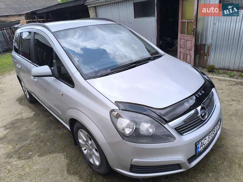 Opel Zafira 2005