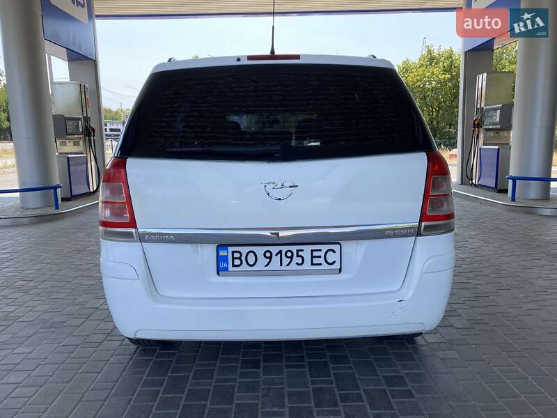 Минивэн Opel Zafira 2009 в Николаеве