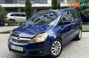 Минивэн Opel Zafira 2006 в 