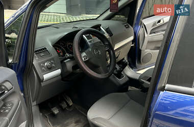 Минивэн Opel Zafira 2006 в 