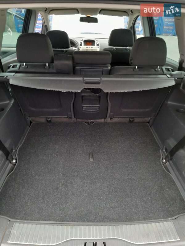 Минивэн Opel Zafira 2008 в Виннице
