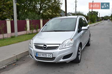 Минивэн Opel Zafira 2009 в 