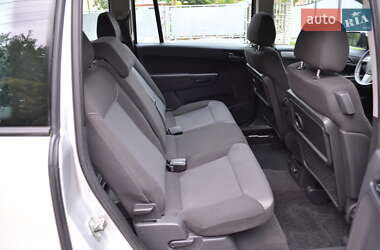 Минивэн Opel Zafira 2009 в 