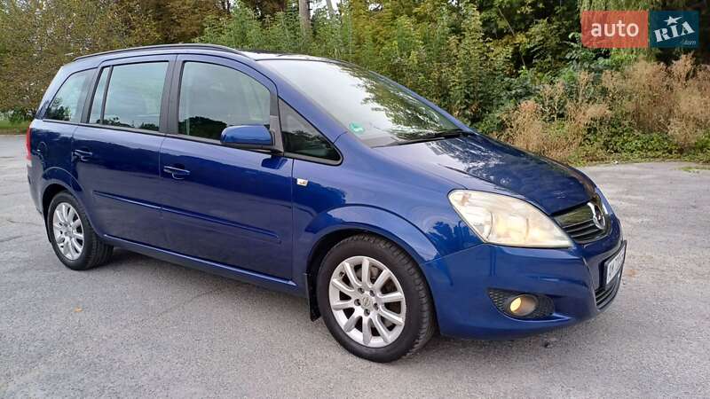 Мінівен Opel Zafira 2008 в Звягелі