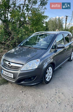 Opel Zafira 2010 Opel Zafira 2010