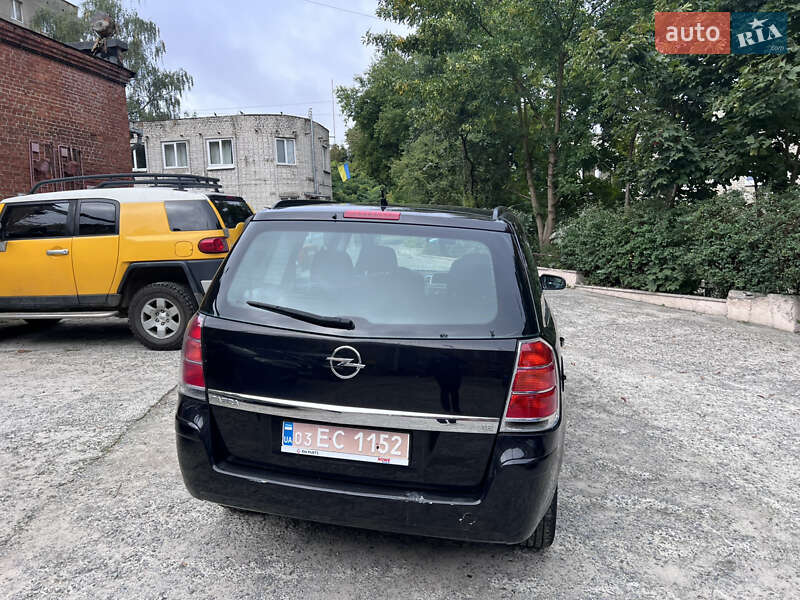 Минивэн Opel Zafira 2007 в Львове