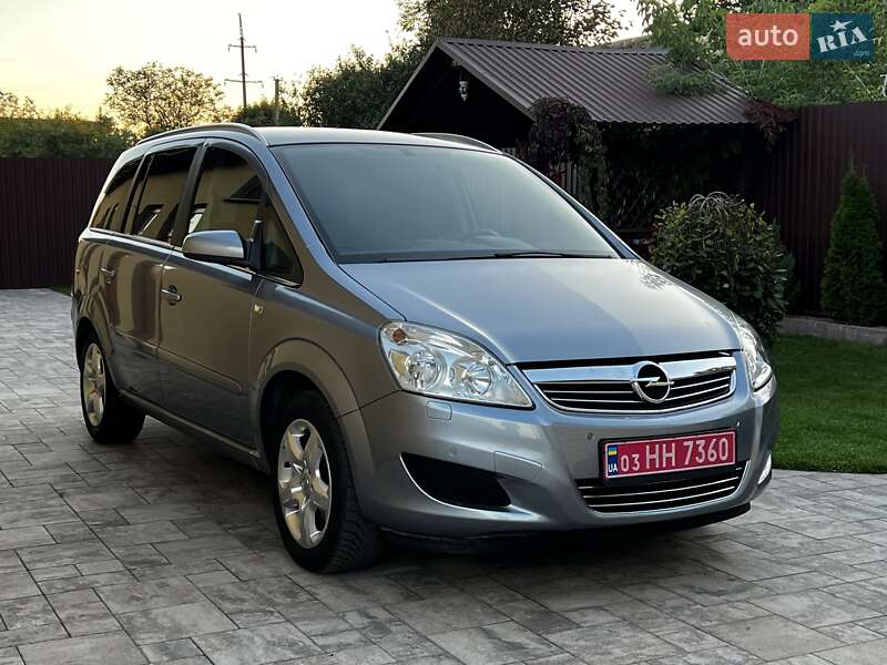 Opel Zafira 2008