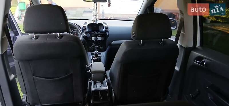 Мінівен Opel Zafira 2011 в Дрогобичі
