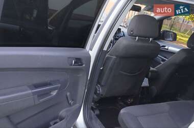 Минивэн Opel Zafira 2011 в 