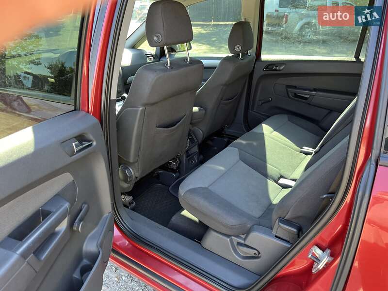 Мінівен Opel Zafira 2006 в Києві
