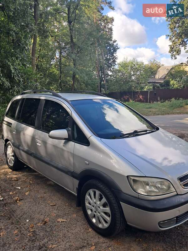 Opel Zafira 2003